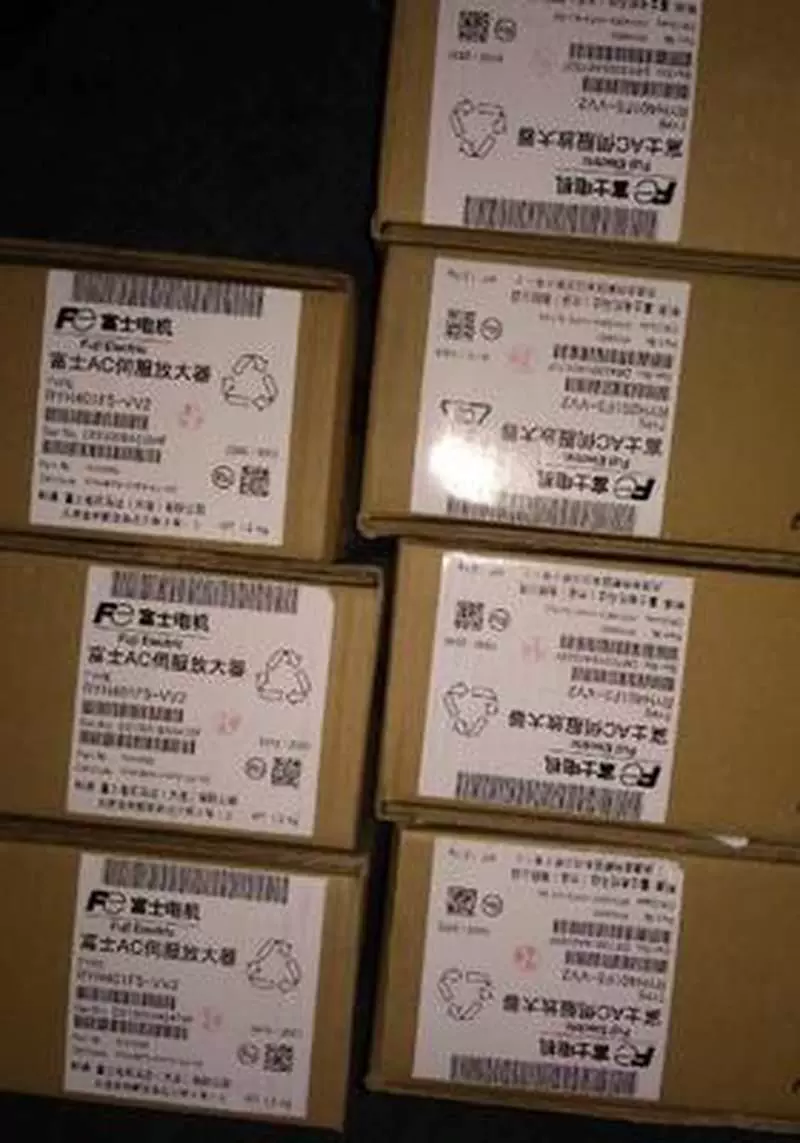 无人售货机器价格_上分器打无人售货机_最新款无人售货机