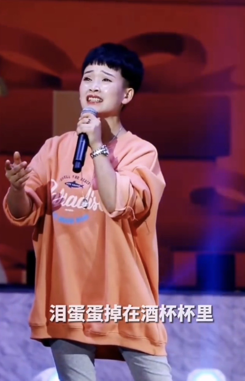 蓝色贝灵顿梗_比利海灵顿是什么梗_贝灵顿梗变色