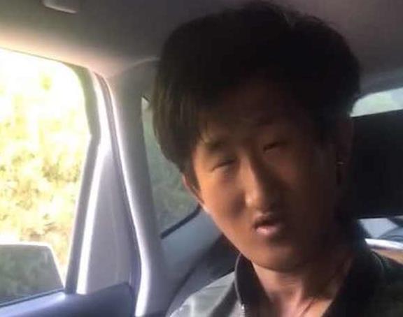 比利海灵顿是什么梗_蓝色贝灵顿梗_贝灵顿梗变色