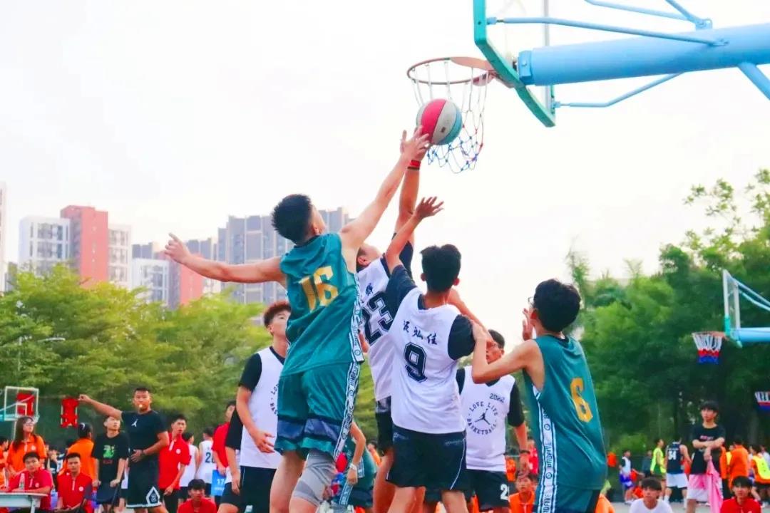 篮球社纳新宣传稿_篮球社纳新海报模板_篮球社纳新海报