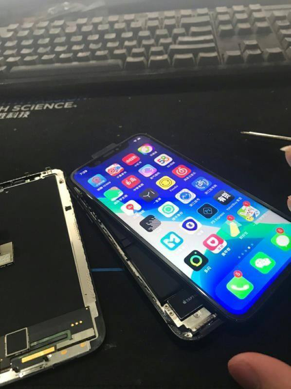 屏幕碎换苹果钱要退吗_苹果13屏幕碎了换屏幕要多少钱_iphone碎屏换屏多少钱